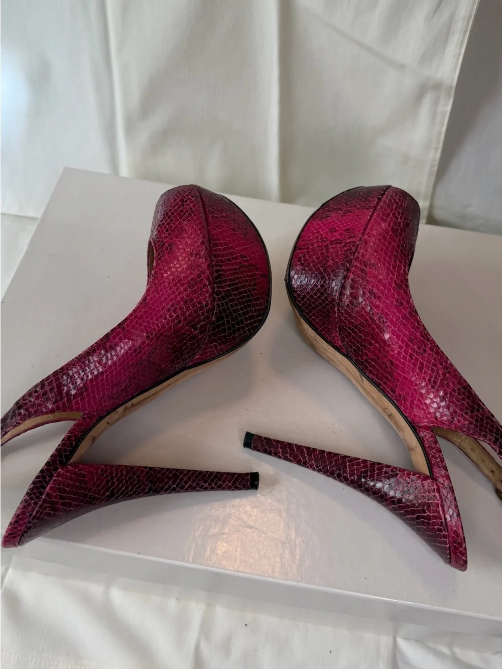 Stuart Weitzman Fuchsia Snakeskin Peep-Toe Slingback Heels
